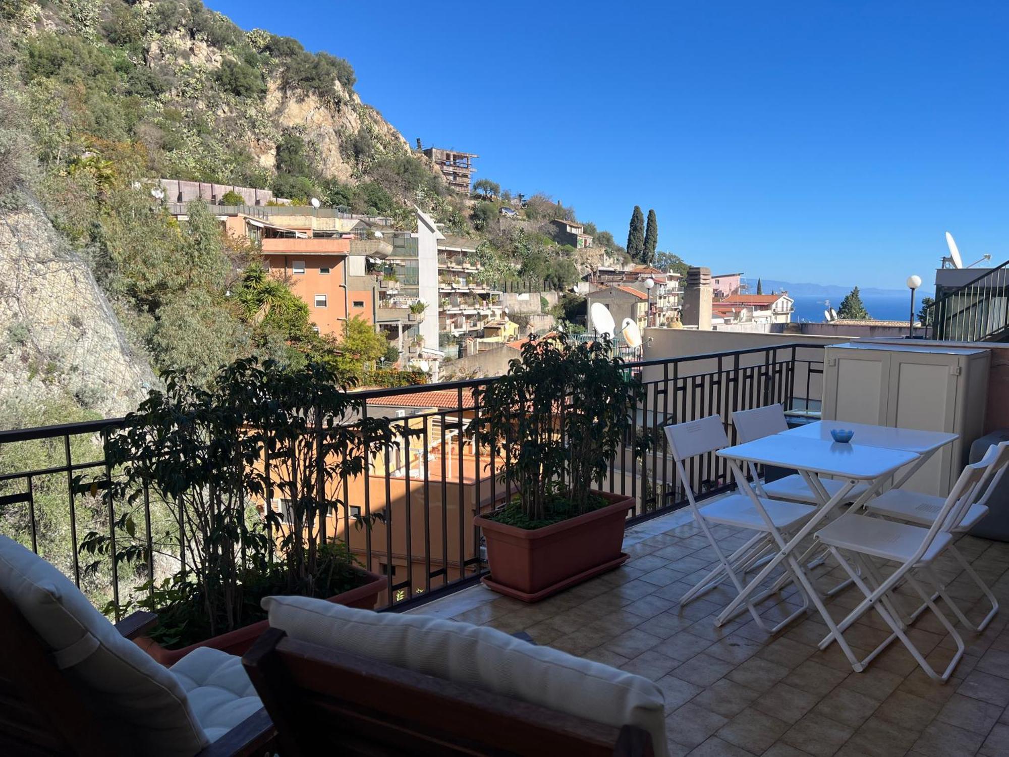La Casa Di Andrea Apartment Taormina Ngoại thất bức ảnh